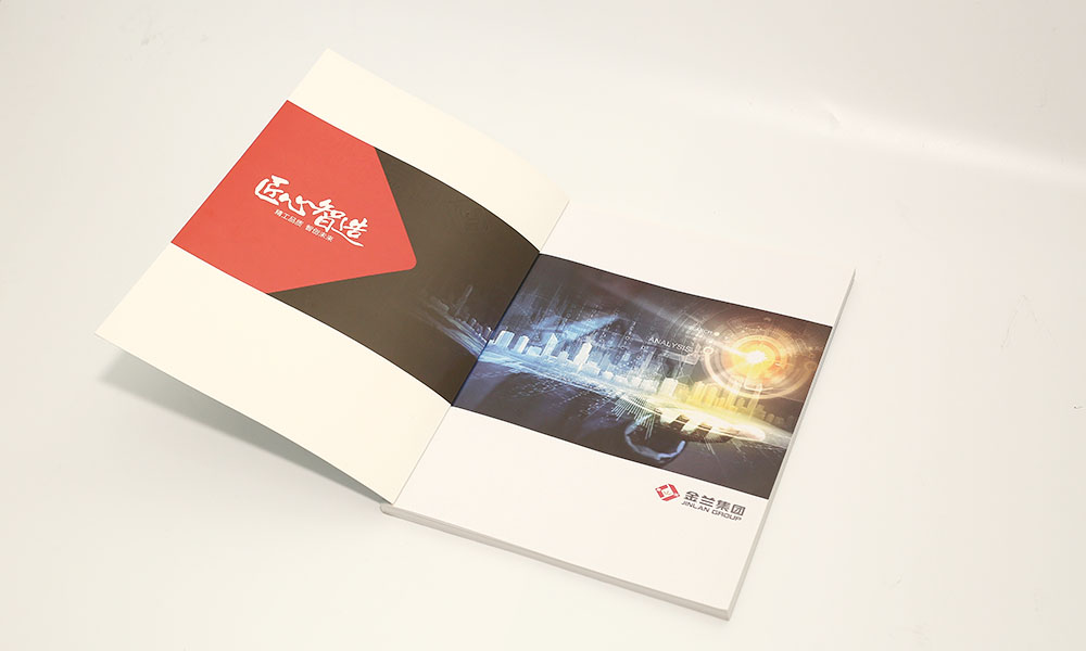形象畫冊費(fèi)用一般多大？