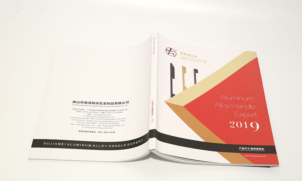 學(xué)畫冊費用怎么樣？